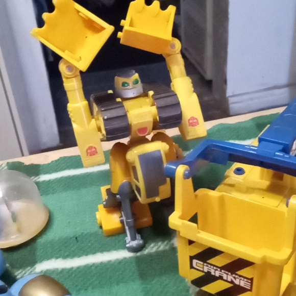 Collection of vintage toys valued at $100 - Picture 7 of 11